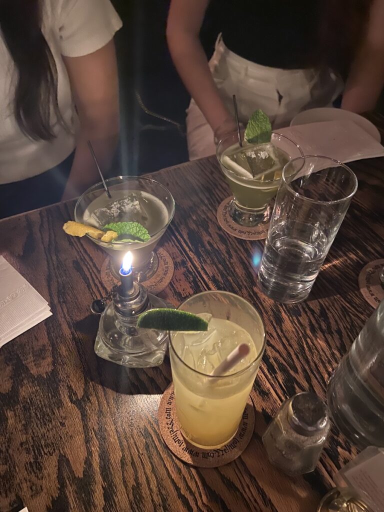 Cocktails and Mocktails at Tomi Jazz