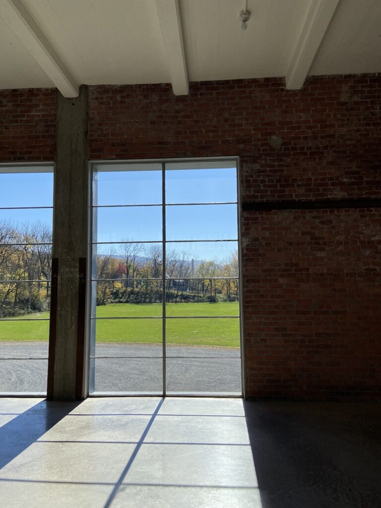 Dia Beacon window